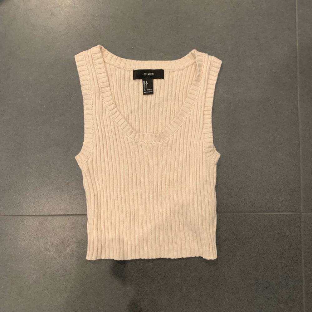 Ribbed Knit Crop Top